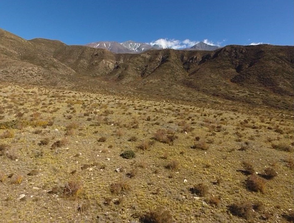 Lote, potrerillos, piedras blancas, vistas